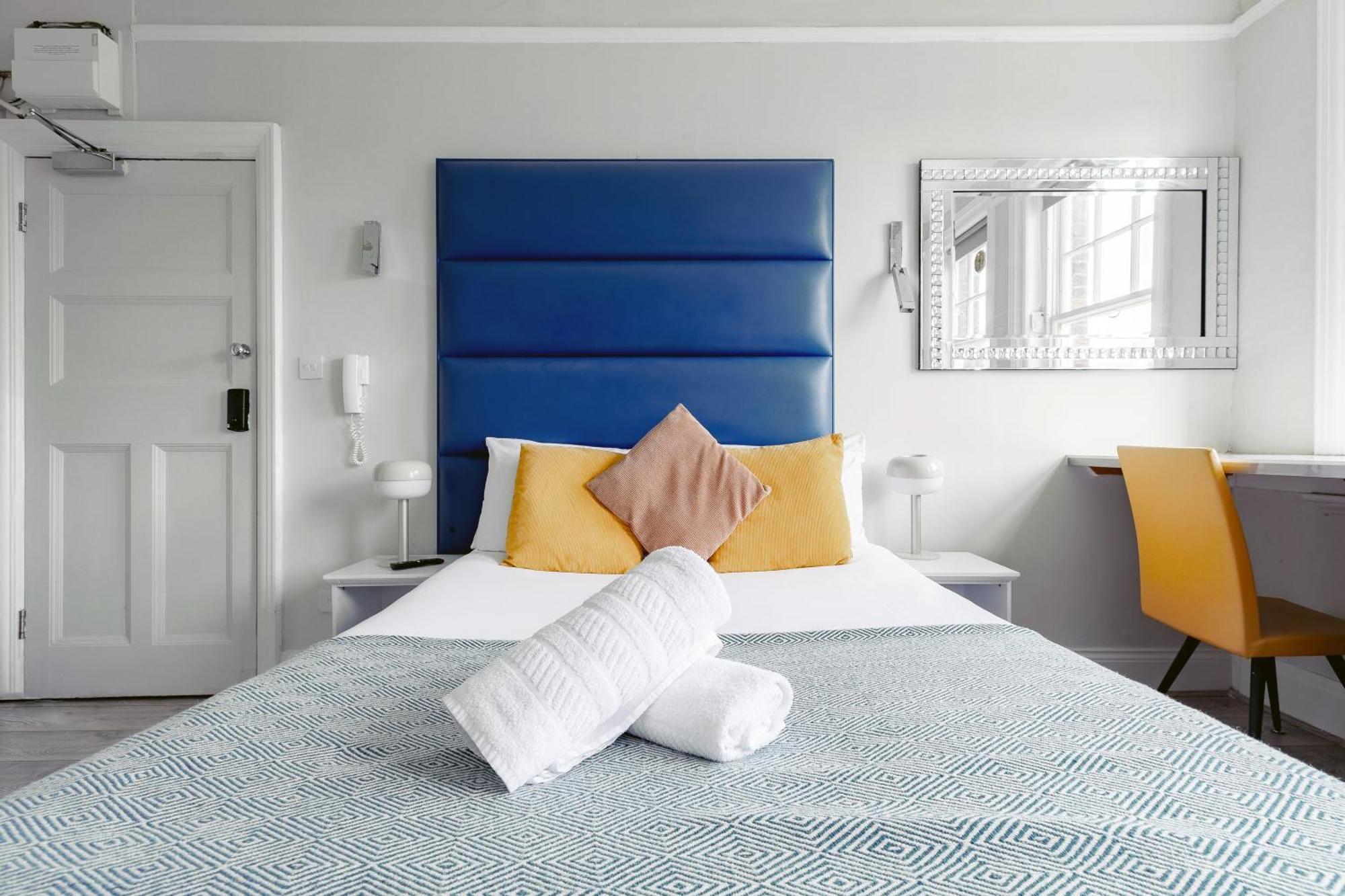 Apartments In The Heart Of High Street Kensington Londra Esterno foto