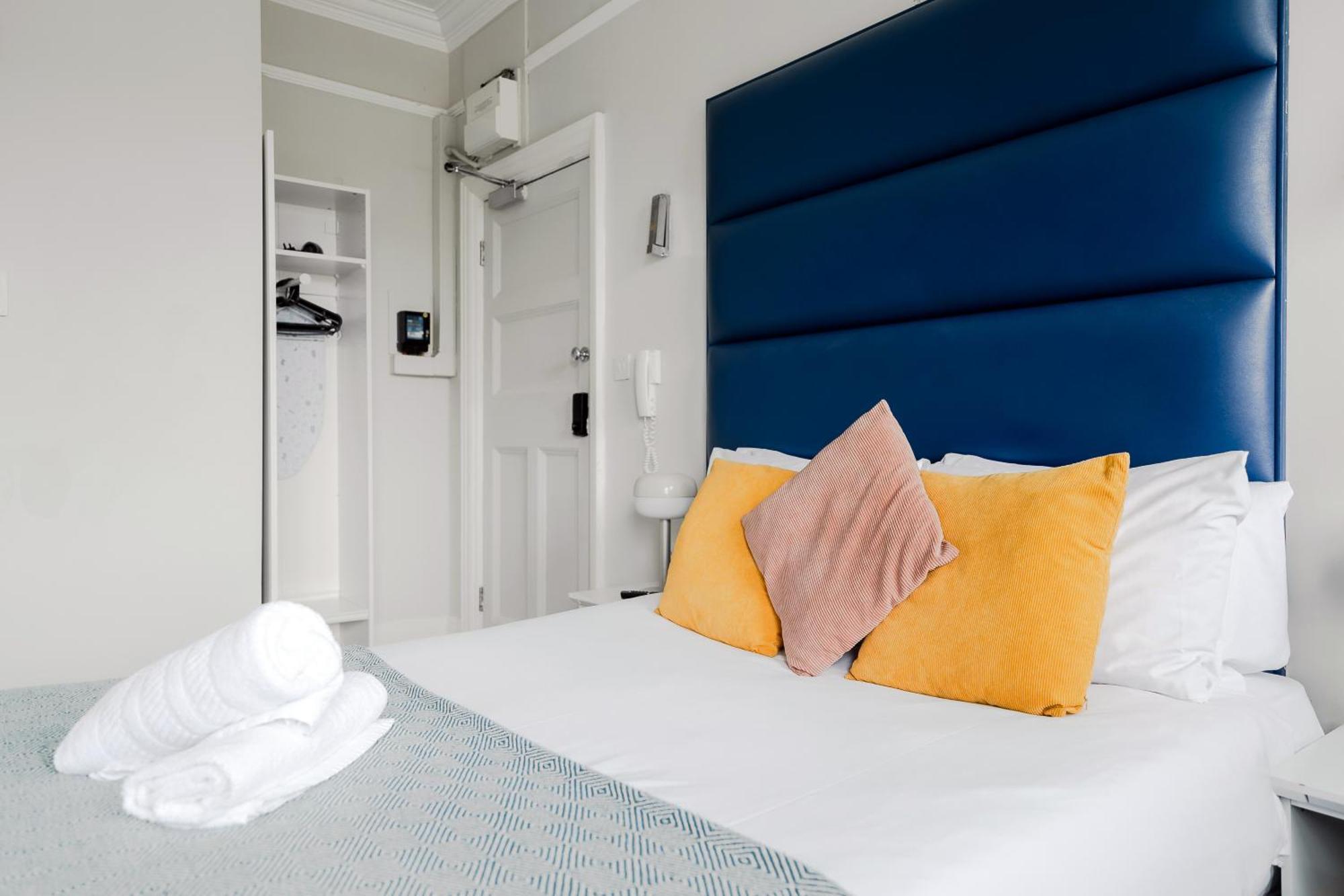 Apartments In The Heart Of High Street Kensington Londra Esterno foto