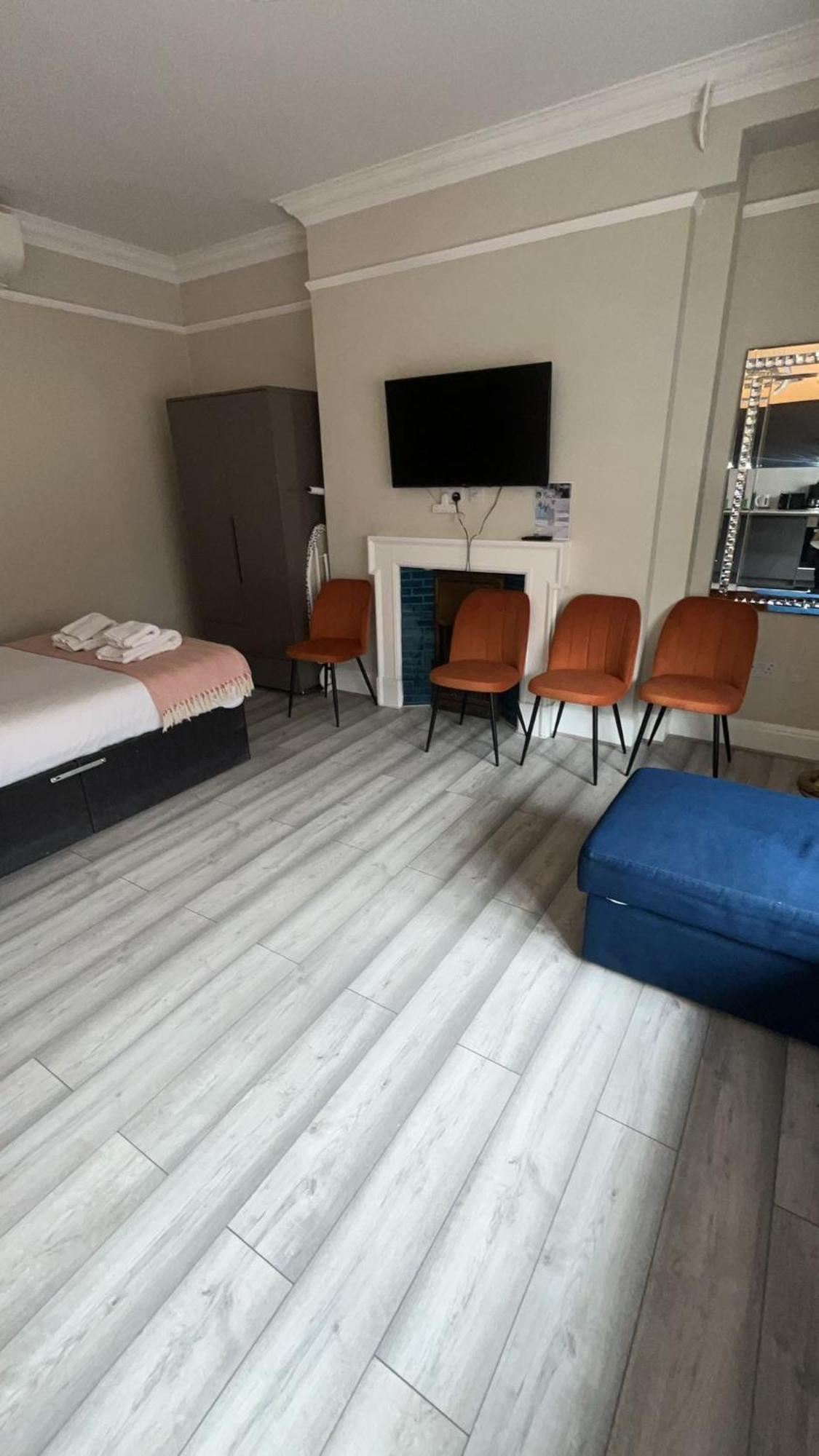 Apartments In The Heart Of High Street Kensington Londra Camera foto